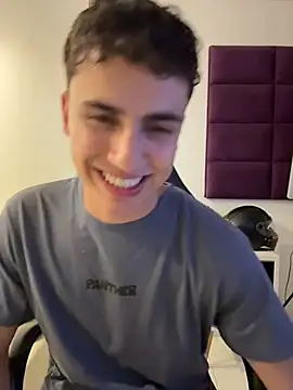 AdrianRinaldi webcam