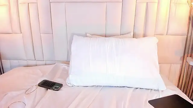 venuzsofia (F young) - destroy my makeup sucking u