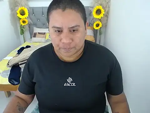 hotlesby_valery webcam