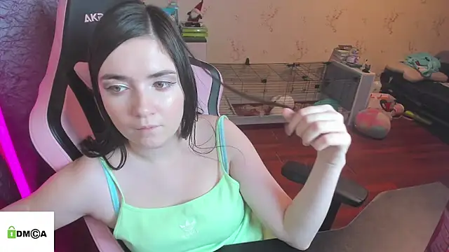 Crazy_forest_fairy webcam