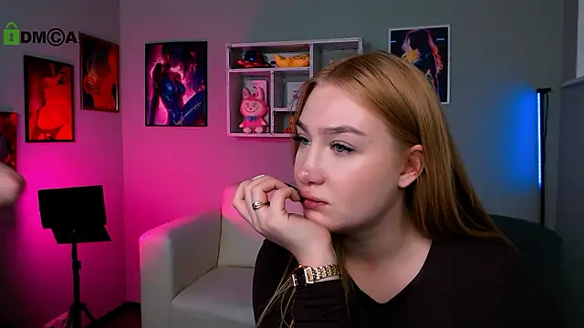 playful_sophie webcam