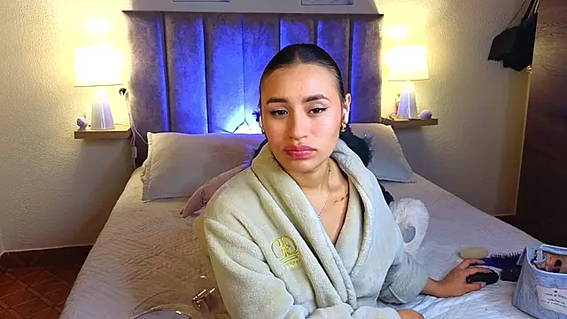 juliana-mancini webcam