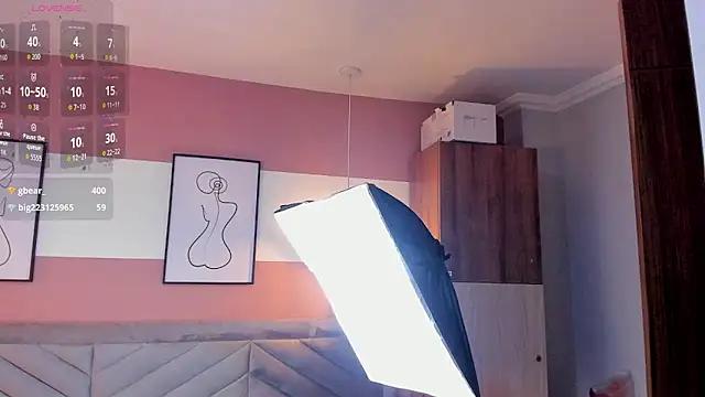 Mia_Valentine_ webcam