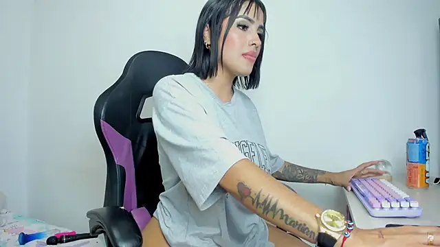 evelynrojas - Evelynrojas's free webcam - UK Sex Cams