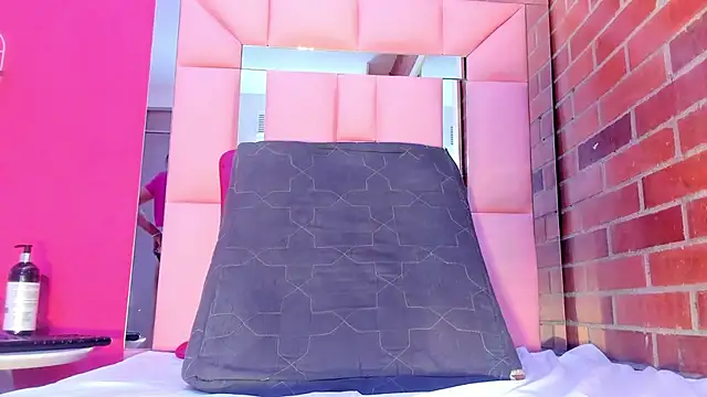 Baby_doll_XOXO webcam