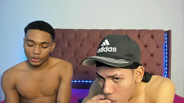 boys_yourparty webcam