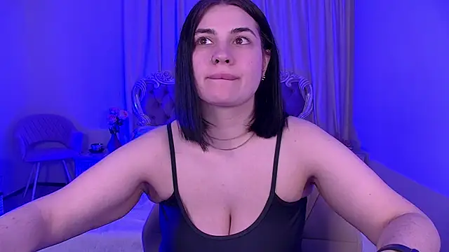 AdrianaTorres webcam