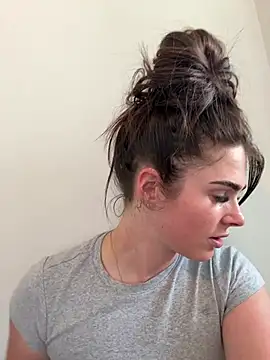 aus_queen (F young) - Cum #8