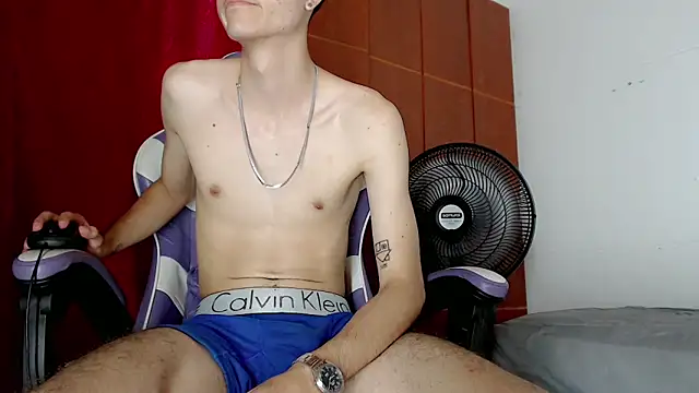 johnny_cagee_ (M twink) - dance sexy