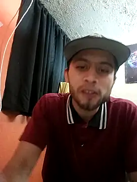 Mich_Stev9524 webcam