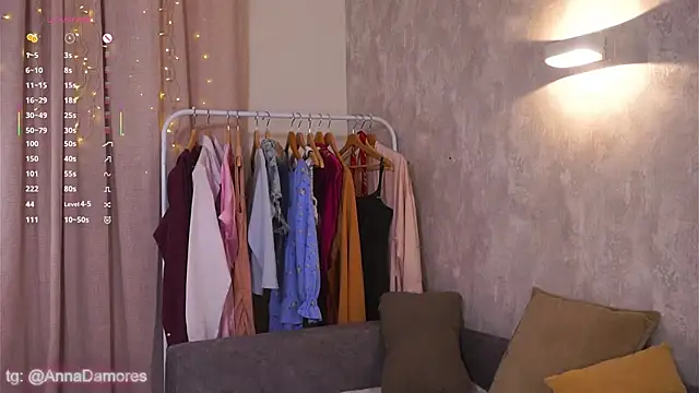 RenateRansone webcam