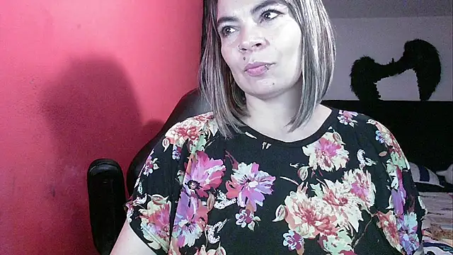 charlotedoll (F milf) - deepthroat & russian straw