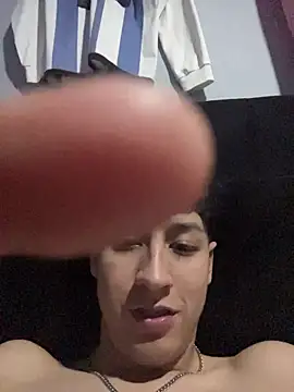 stiven_017 (M young) - masturbation in ticket show