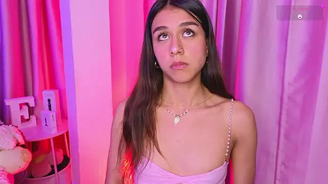 Emiily_Scott1 webcam