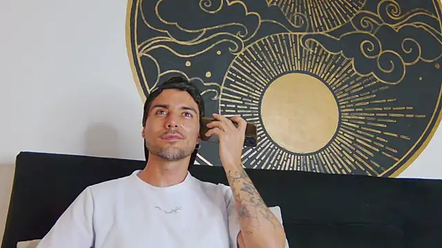 Adam_MillanFF webcam