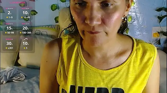 venus_swet_ (F milf) - sexy leggins