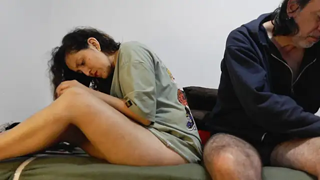 jeans_and_emma webcam