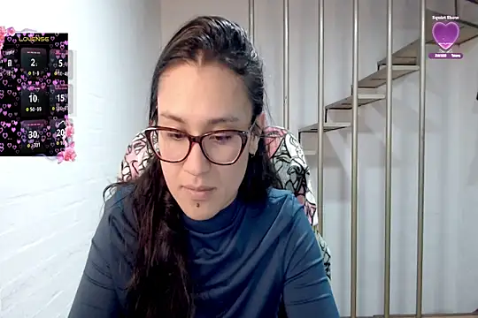 Jessie_Desire webcam