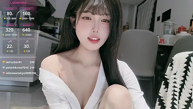 美女sansan-666在线直播