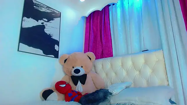 Julia_Bulette1 webcam