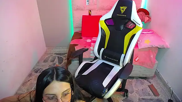 little_bubu (F teen) - ⭐FLASH PUSSY 👅 😮