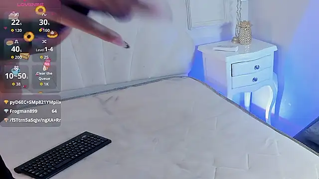 miaaffox (F teen) - sweet creamy pussy for you