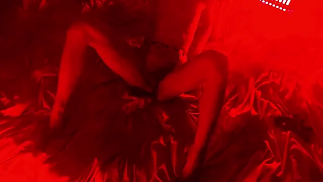 nonbinaryangel webcam