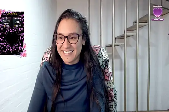 Jessie_Desire webcam