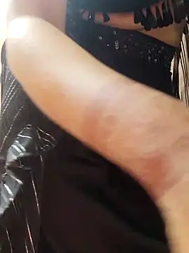 Webcam Model (Sugar-n-spicy)  is live.Free join now!