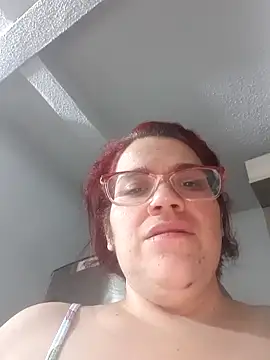 karlythoth@xh webcam