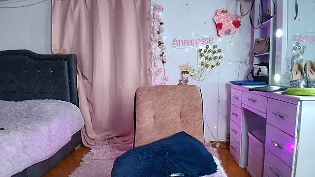 AnnaRosse1 webcam