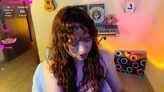 AdelineEsposito webcam