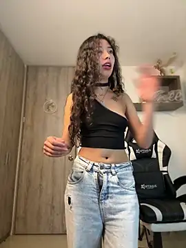 vaneelee Live Webcam on Stripchat