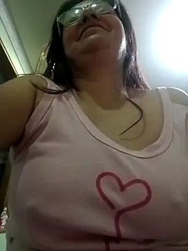 pamela_sexy23 - Pamela_sexy23's free webcam - UK Sex Cams