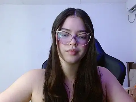 Valentina2390 webcam