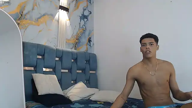 pretty_fem (G twink) - FUCK FACE 💦