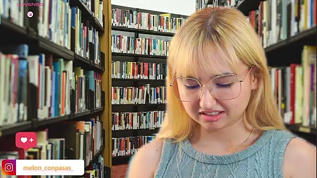 Pinkie_Princes Live Webcam on Stripchat