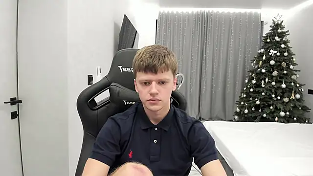 bonekoambalabu - Bonekoambalabu's free webcam - UK Sex Cams