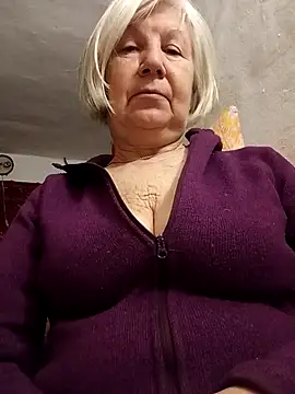 KlaudiaDarling webcam