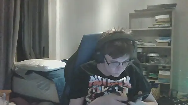 KaliSnow199623 webcam