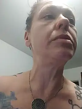 anonymity_awaits@xh webcam