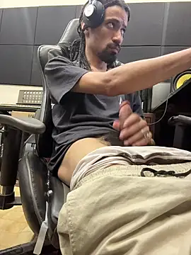 FavelaDaddyCum webcam