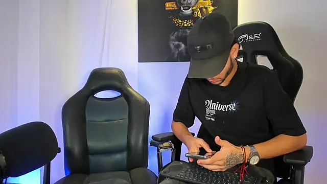 konaland - Konaland's free webcam - UK Sex Cams