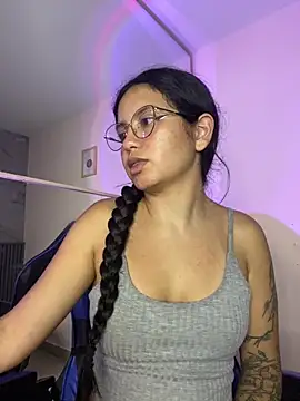 rosita_forever_ (F teen) - flash pussy