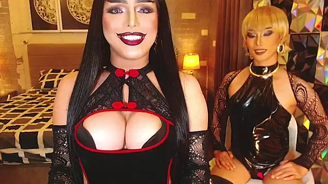 BigCockLatinaTS webcam