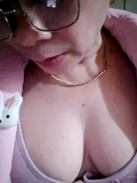 small-house123 webcam