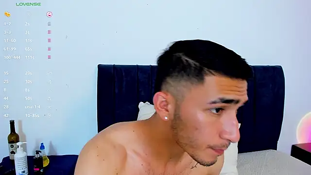 AlexanderSavage webcam