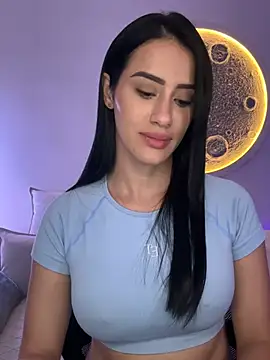 sarahhsmitth1 (F young) - LAST TIP GETS CONTROL FROM MY HITACHI