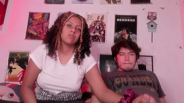 hothoneychile (F young) - DOUBLE VAGINAL PENETRATION WITH DILDOS|