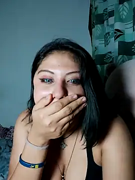 azulzulix (F teen) - Fingers in my pussy